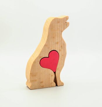 Figurine chien - Labrador en bois fait main avec coeur 3