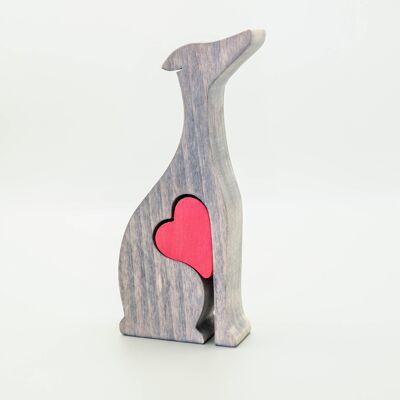 Figurine de chien - Lévrier en bois fait à la main avec coeur