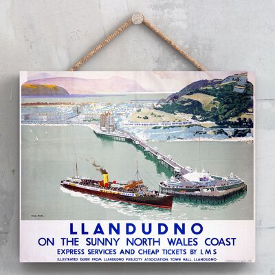 P0113 - Llandudno Sunny North Wales Original National Railway Poster auf einer Plakette im Vintage-Dekor
