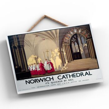 P0150 - Cloîtres de la cathédrale de Norwich Affiche originale des chemins de fer nationaux sur une plaque décor vintage 2