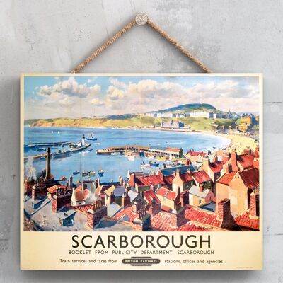 P0169 - Poster originale della National Railway di Scarborough su una targa con decorazioni vintage