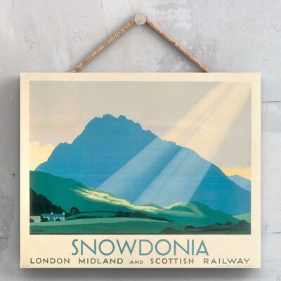 P0180 - Snowdonia Tryfan Original National Railway Poster en una placa de decoración vintage
