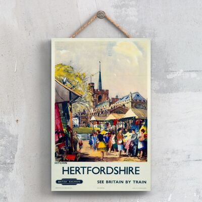 P0441 - Hitchin Hertfordshire Poster originale della National Railway su una targa con decorazioni vintage