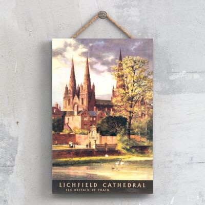 P0495 - Poster originale della National Railway della cattedrale di Lichfield su una targa con decorazioni vintage