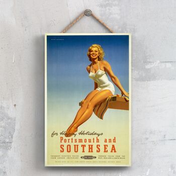 P0584 - Affiche originale des chemins de fer nationaux de Portsmouth Southsea Holidays sur une plaque décor vintage 1
