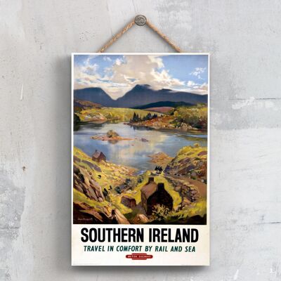 P0632 - Poster originale delle ferrovie nazionali dell'Irlanda del sud su una targa con decorazioni vintage