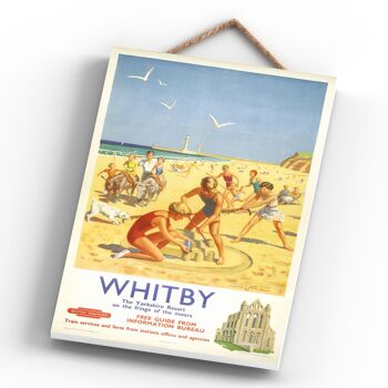 P0691 - Whitby Sandcastle Affiche originale des chemins de fer nationaux sur une plaque décor vintage 4