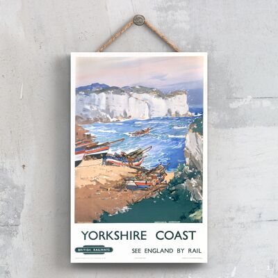 P0717 - Yorkshire Coast Original National Railway Poster auf einer Plakette im Vintage-Dekor