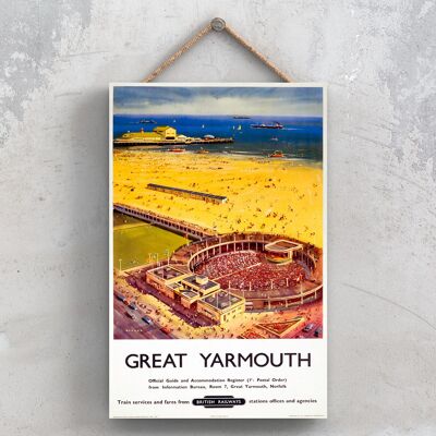 P0894 - Poster originale della National Railway del Great Yarmouth Theatre su una targa con decorazioni vintage