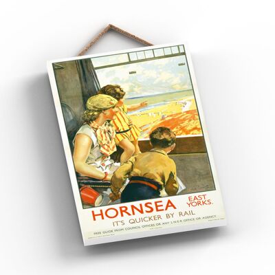 P0922 - Hornsea Train View Poster originale della National Railway su una targa con decorazioni vintage