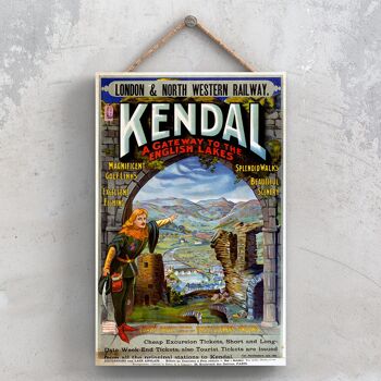 P0957 - Kendal Gateway To The English Lakes Affiche originale des chemins de fer nationaux sur une plaque décor vintage 1