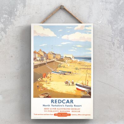 P1068 - Redcar North Yorkshire Family Resort Poster originale della National Railway su una targa con decorazioni vintage
