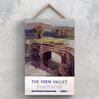 P1134 - Il poster originale della National Railway di Eden Valley su una targa con decorazioni vintage