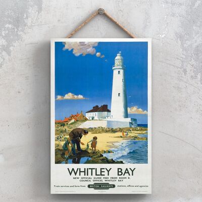 P1167 - Faro di Whitley Bay Poster originale della National Railway su una targa con decorazioni vintage