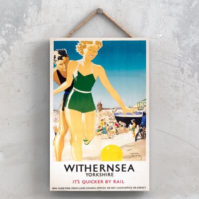 P1173 - Withernsea Yorkshire Original National Railway Poster en una placa de decoración vintage