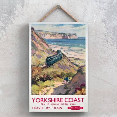 P1191 - Yorkshire Coast Original National Railway Poster auf einer Plakette im Vintage-Dekor