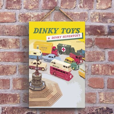 P1214 - Una classica pubblicità vintage in stile retrò Dinky Toys su una targa di legno