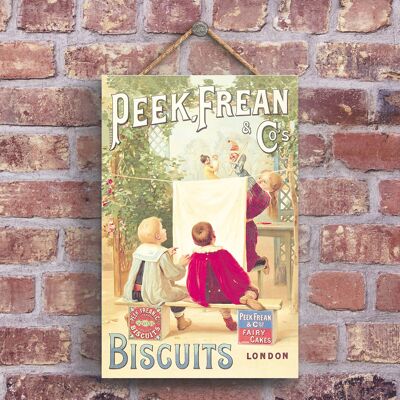 P1241 - Eine klassische Vintage-Werbung für Peek Frean Kekse im Retro-Stil auf einer Holztafel