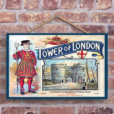 P1261 - Eine klassische Werbung im Retro-Stil des Tower of London auf einer Holztafel