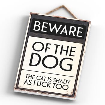 P1520 - Beware Of The Dog Typography Sign Imprimé sur une plaque à suspendre en bois 3