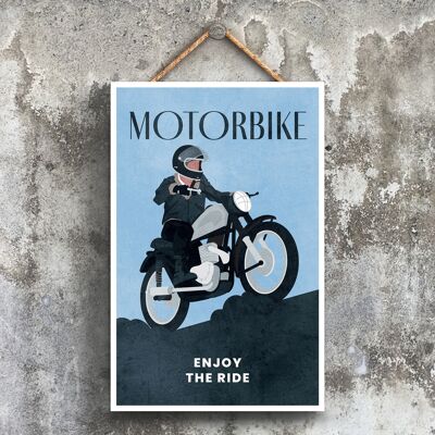 P1553 - Illustration de moto faisant partie de notre thème sportif imprimée sur une plaque à suspendre en bois