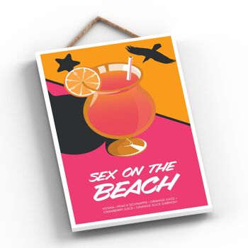P1636 - Sexe sur la plage dans un verre à cocktail de style moderne sur le thème de l'alcool Plaque à suspendre en bois 2