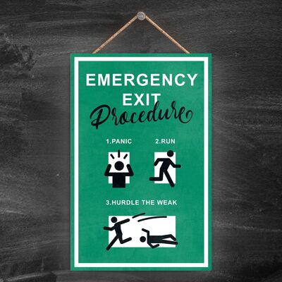 P1696 - Procédure de sortie d'urgence Panic Run Hurdle The Weak, Stick Person Panneau de sortie vert sur une plaque en bois suspendue
