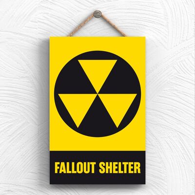 P1958 - Placa colgante decorativa con tipografía Fallout Shelter