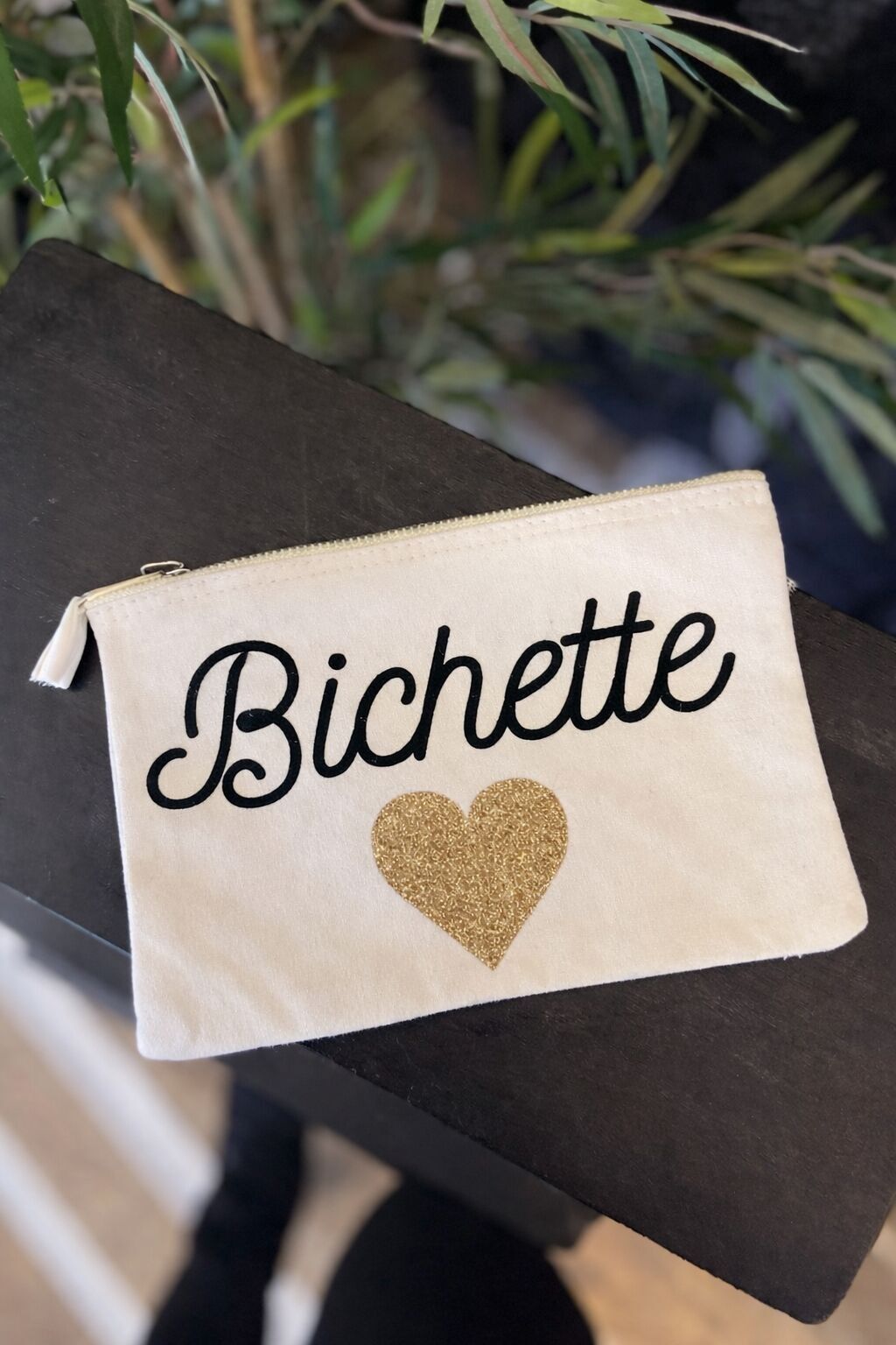 Tasche mit Reißverschluss "Bichette" in Ecru