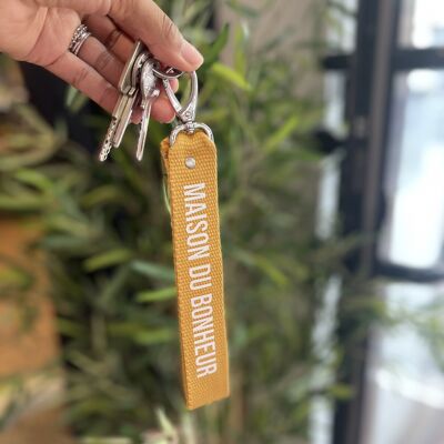 Yellow key ring "House of happiness"