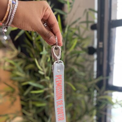Light blue key ring "Permission to go out"
