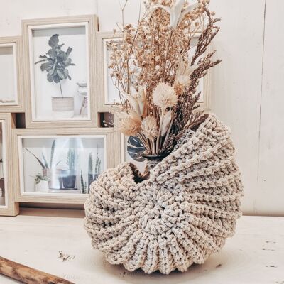 bohemian style “shell” decorative basket, ammonites S