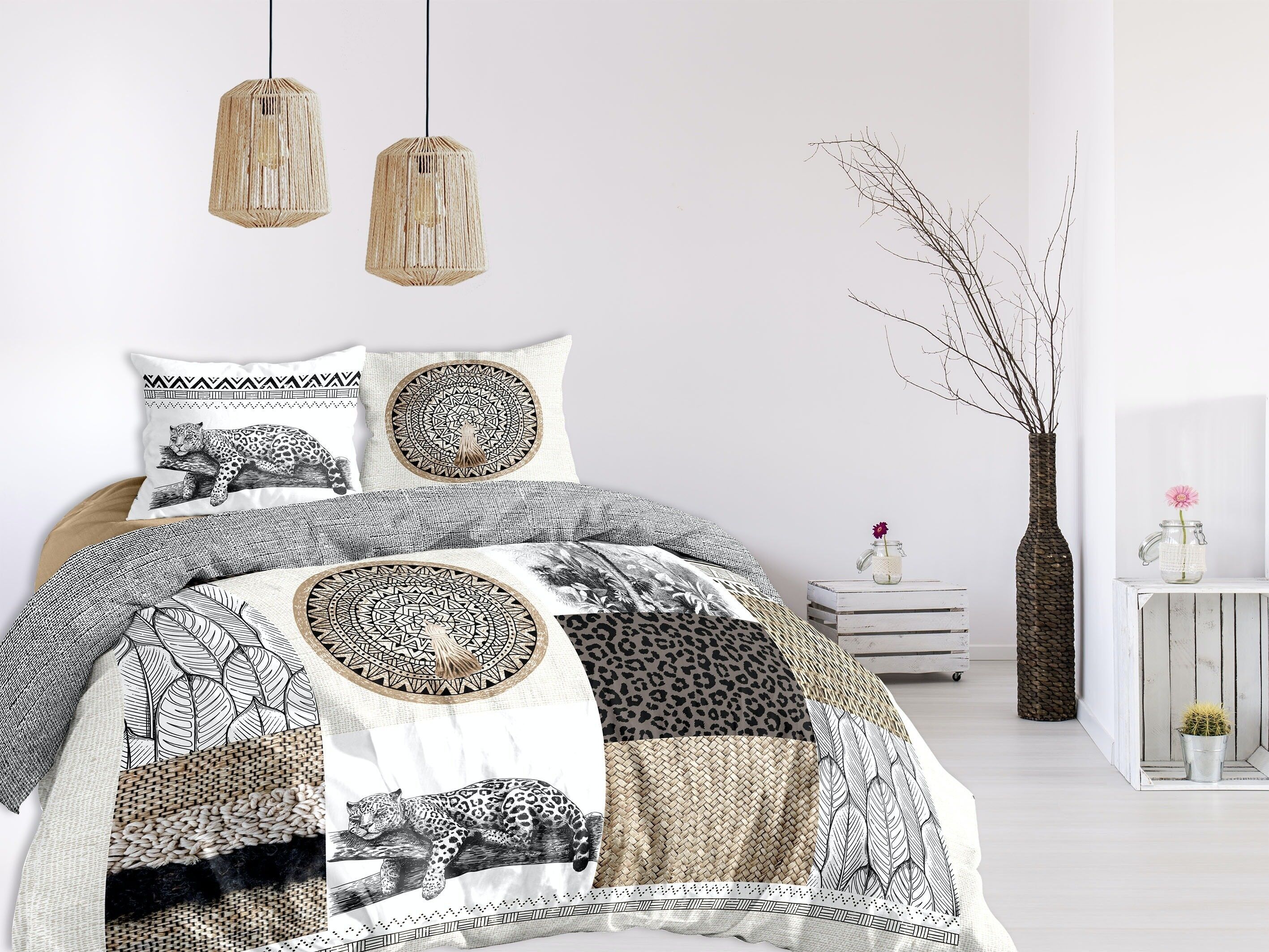 COLONIAL NATURAL HC 260x240 PLATZIERT + 2 PLATZIERTE KISSENBEZÜGE