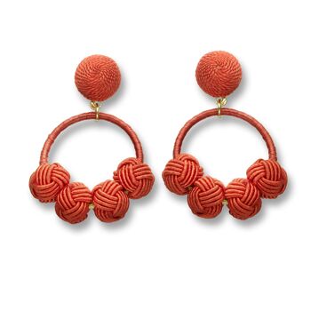 Boucles d'oreilles anneaux tissées rouges 1