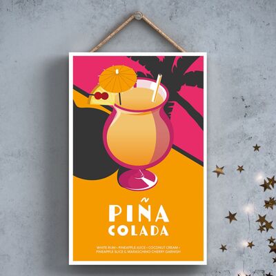 P2053 - Pina Colada dans un verre à cocktail de style moderne sur le thème de l'alcool Plaque à suspendre en bois