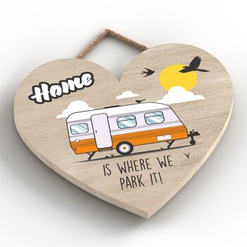 P2214 - Plaque à suspendre en forme de cœur sur le thème de la caravane orange Park It 2