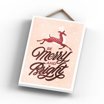 P2275 - Be Merry And Bright Reindeer Pink Typography On A Rectangle Portrait Plaque à suspendre en bois 3