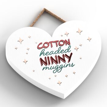 P2377 - Typographie d'elfe Ninny Nuggins à tête de coton sur une plaque à suspendre en bois en forme de cœur 2