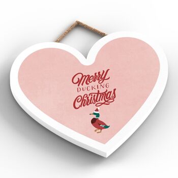 P2423 - Canard de Noël Merry Ducking sur une plaque à suspendre en bois en forme de coeur 2