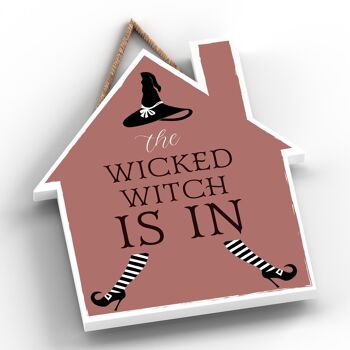 P2641 - La méchante sorcière est dans la maison en forme de sorcellerie sur le thème de la sorcellerie à suspendre en bois 2