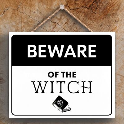 P2647 – Hüten Sie sich vor Hexe, rechteckige Hexerei-Themen-Halloween-Plakette zum Aufhängen aus Holz