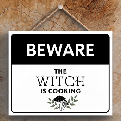 P2649 - Placa colgante de madera de Halloween con tema de brujería rectangular de Beware Witch Cooking