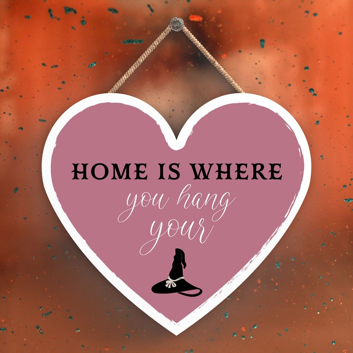 P2711 - Appendi il tuo cappello Placca da appendere in legno di Halloween a forma di cuore a tema stregoneria