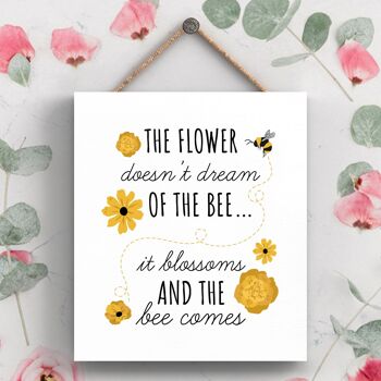 P3031 - Plaque à suspendre rectangulaire en bois décorative sur le thème de la fleur ne rêve pas d'abeille 1