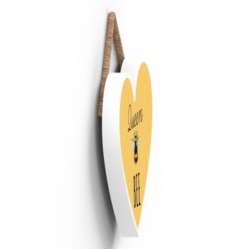 P3089 - Plaque décorative à suspendre en forme de cœur en bois sur le thème de la reine des abeilles jaunes 3