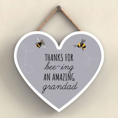 P3113-8 - Merci pour Bee-Ing An Amazing Grandad Bee sur le thème de la plaque à suspendre en bois en forme de cœur