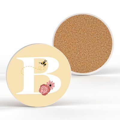 P3172 – Pastellgelber Buchstabe B Keramik-Untersetzer mit Biene und Blumenmotiv