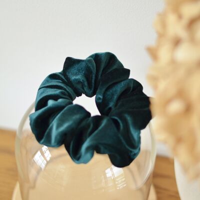 Scrunchie di velluto verde scuro