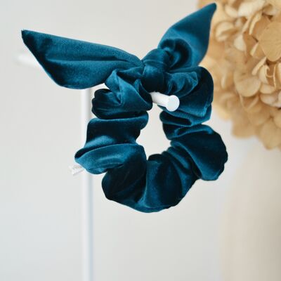 Duck blue bow scrunchie