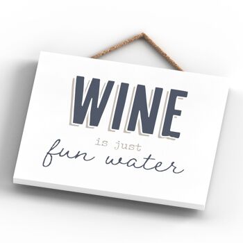 P3400 - Wine Fun Water Modern Grey Typography Home Humor Plaque à suspendre en bois 4